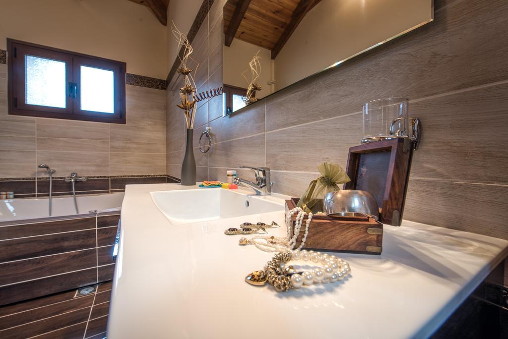 Astarte Villas - Kyveli Luxurious Private Villa Gaitani Kamer foto