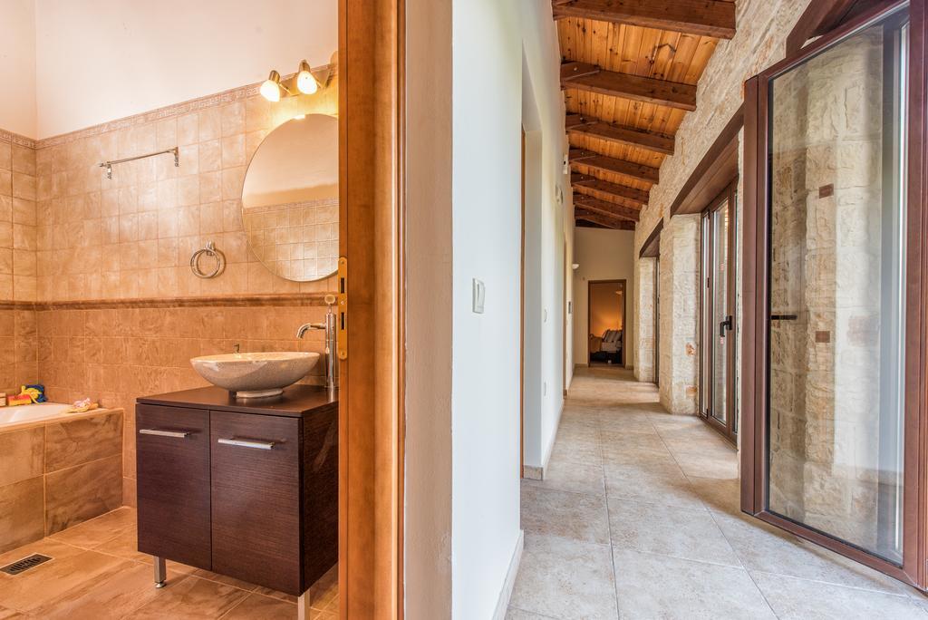 Astarte Villas - Kyveli Luxurious Private Villa Gaitani Kamer foto